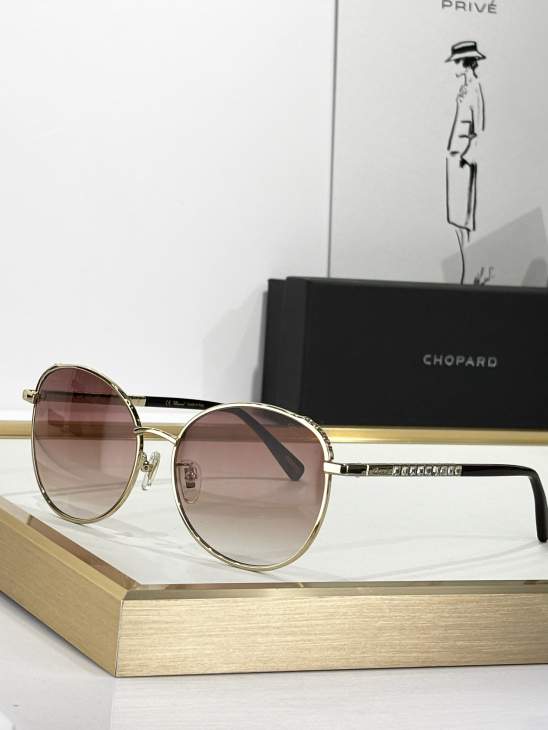 Picture of Chopard Sunglasses _SKUfw70786731fw